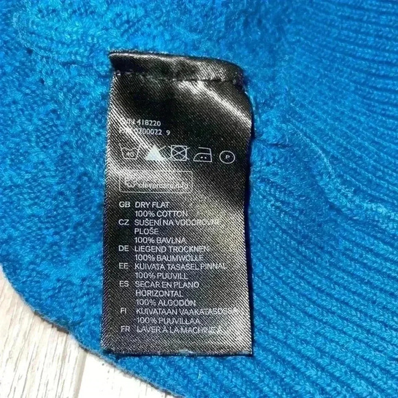 H&M sweater - Picture 9 of 9